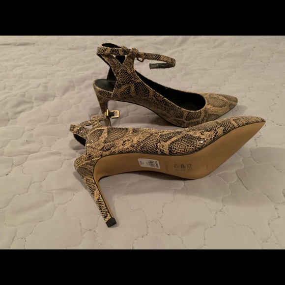 Snakeskin Heels NWOT - Picture 4 of 5